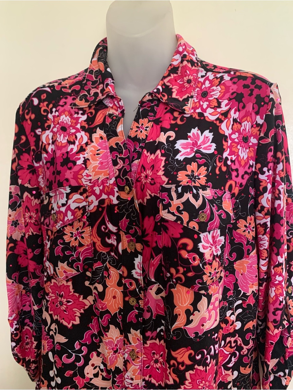 EUC Emily Daniels Shirt Blouse 3/4 Tab Sleeve Pink Floral Button Front Size L